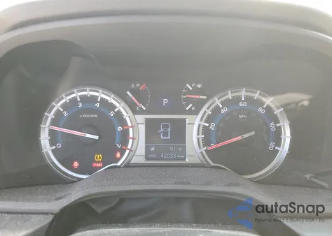 2016 Toyota 4Runner Sr5 z USA, uszkodzony, nr VIN JTEZU5JRXG5126882